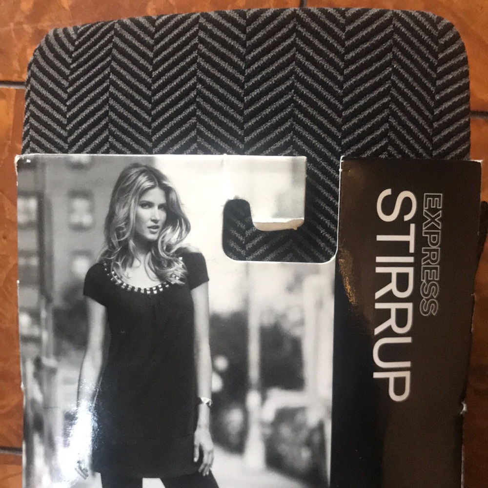 Express Stirrup Herringbone Tights - Picture 3 of 4